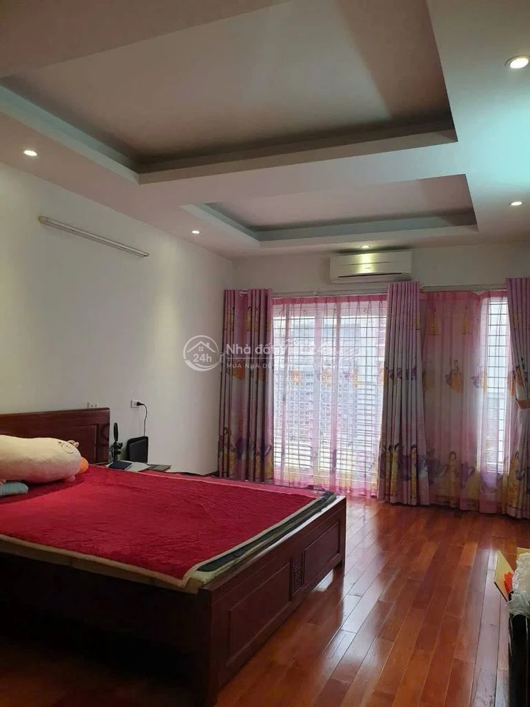 Nhà đẹp nguyễn Hoàng Tôn, Tây Hồ, Nội Thất đẹp, nhà rộng, oto đỗ cửa