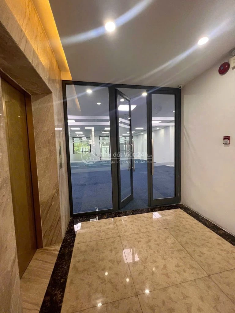 VĂN PHÒNG 130m² -26TR - LÊ VĂN THIÊM | Sàn thông vuông vắn, ngăn sẵn