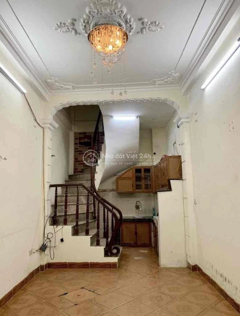 cho thuê nhà nguyên căn phố nguyễn Chính 30m2 x4T giá 7 triệu /1th  ở