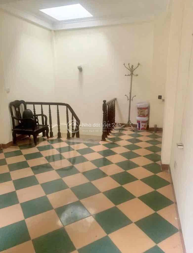 cho thuê nhà nguyên căn phố nguyễn Chính 30m2 x4T giá 7 triệu /1th  ở