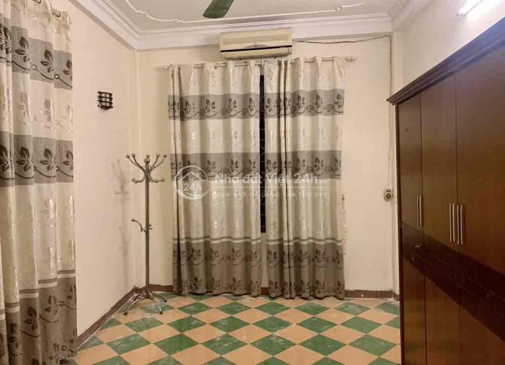 cho thuê nhà nguyên căn phố nguyễn Chính 30m2 x4T giá 7 triệu /1th  ở