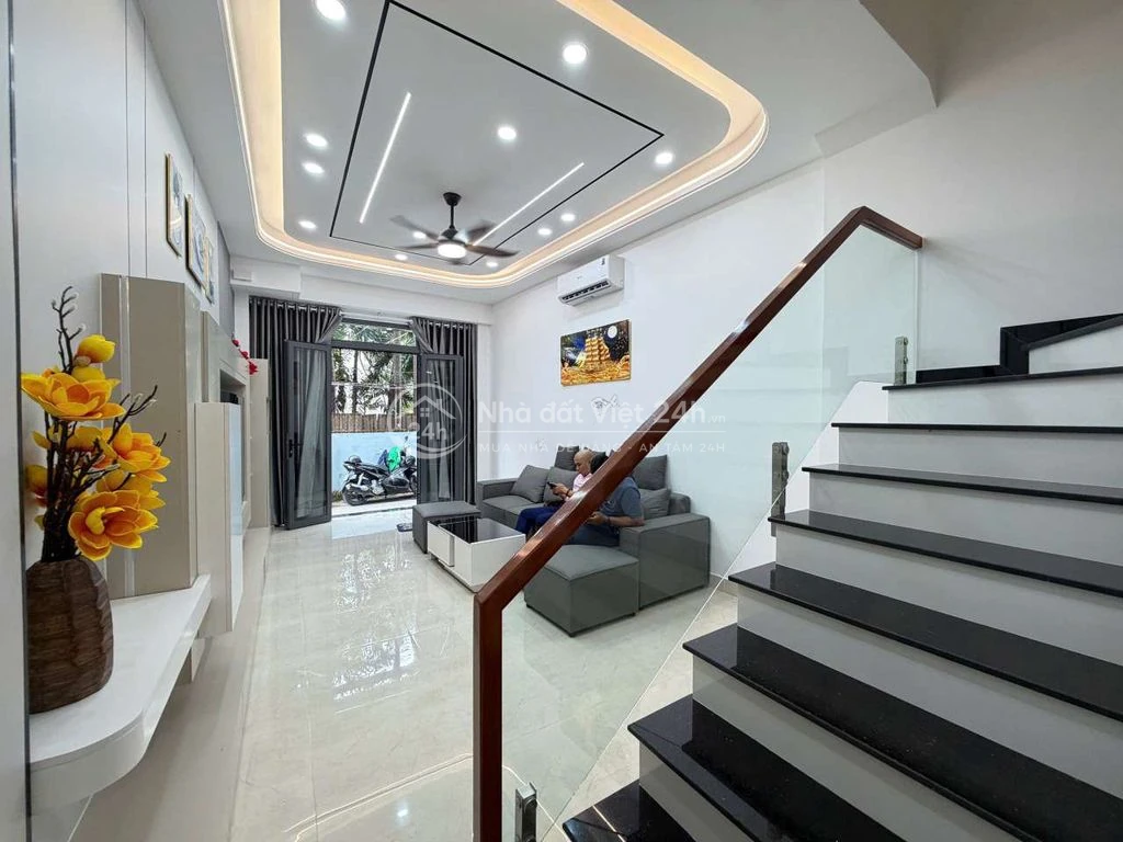 NHÀ XÂY MỚI 60M² HẺM XE HƠI LÊ QUANG ĐỊNH, GIÁ 8 TỶ 3