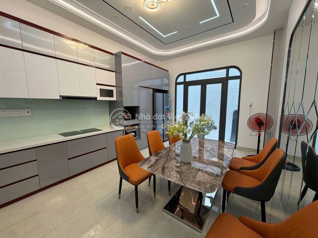 NHÀ XÂY MỚI 60M² HẺM XE HƠI LÊ QUANG ĐỊNH, GIÁ 8 TỶ 3