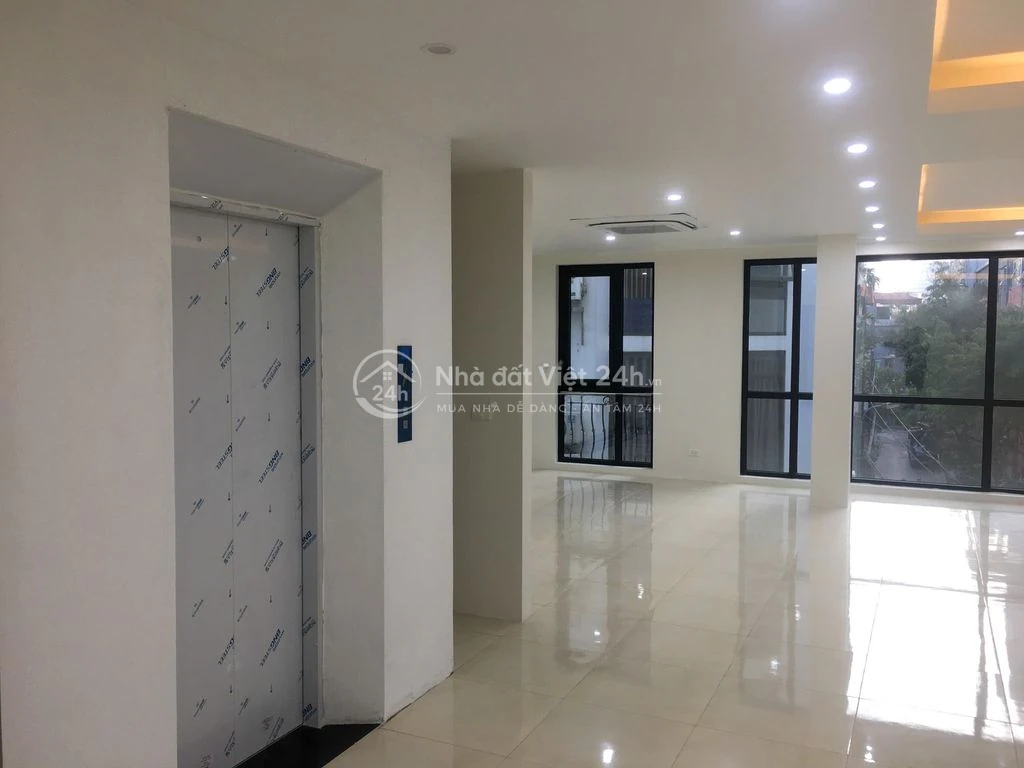 Cho thuê văn phòng mới đẹp 100m2 ở Cầu Giấy, giá 10 triệu/tháng