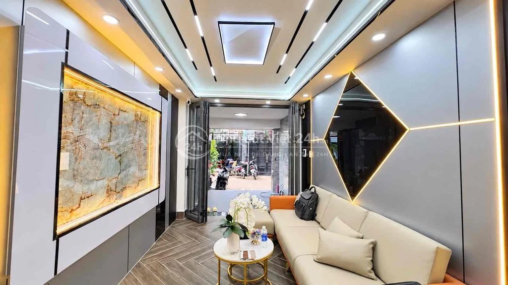 BÁN NHÀ MỚI 3 TẦNG LÊ VĂN LƯƠNG, HẺM XE HƠI ĐỖ CỬA, FULL NT MỚI
