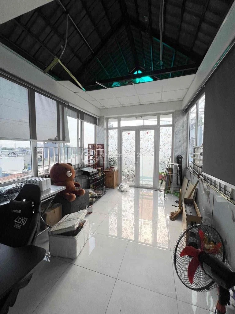 Chủ Ngợp Bạnk gấp Bán nhà 5Tầng hẻm 6m Thông ngay Phạm Đăng Giảng