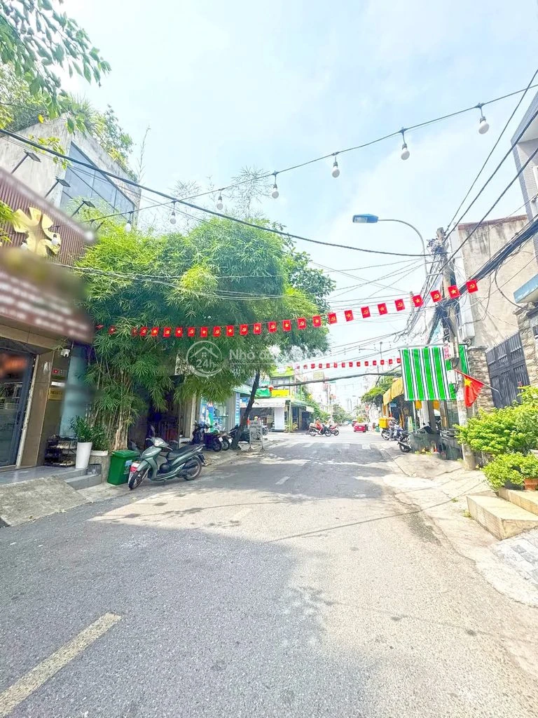 VỊ TRÍ CỰC HIẾM - Nhà 3 tầng Đường số lô nhì Lâm Văn Bền, Quận 7