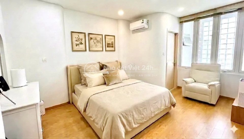Nhà mới xinh lung linh 5 tầng mặt tiền Đường số Chợ Tân Mỹ, Quận 7