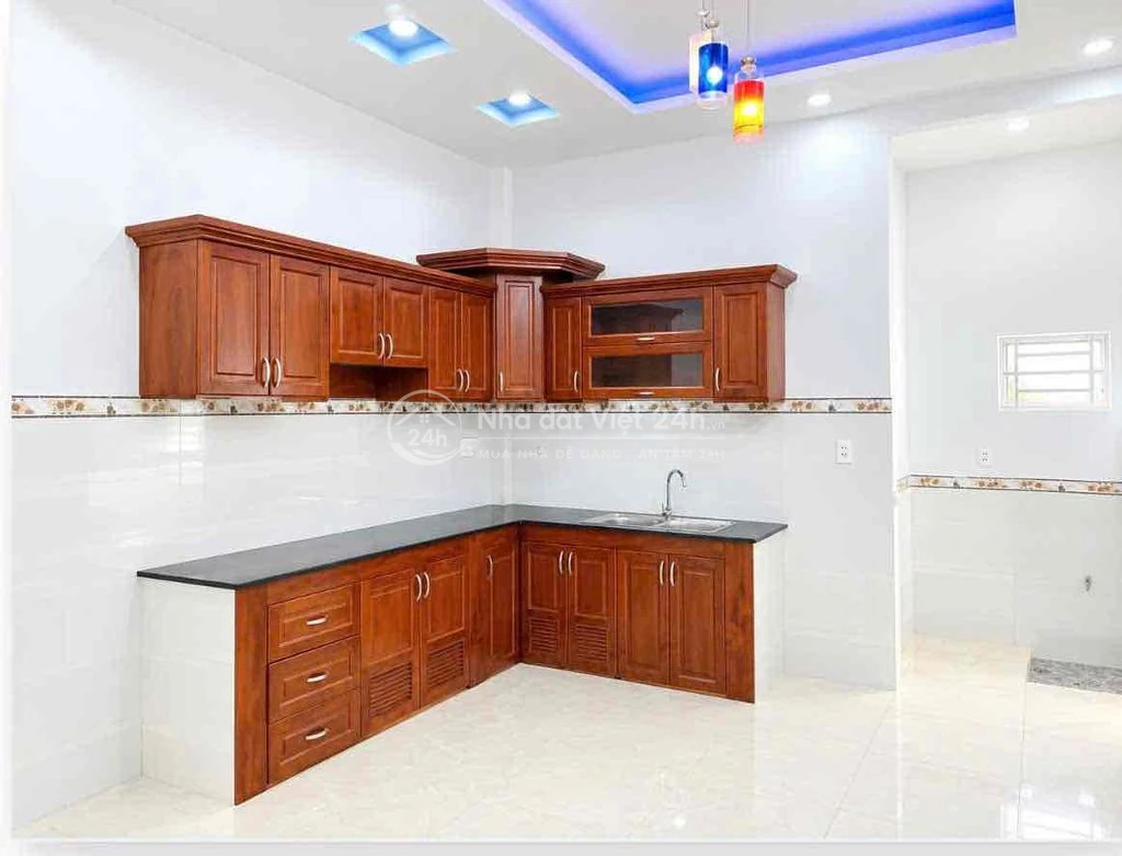 NHÀ ĐẸP 4*15m 1/NGẮN LIÊN ẤP 1-2 3PN HẺM 5M XE HƠI LH ***