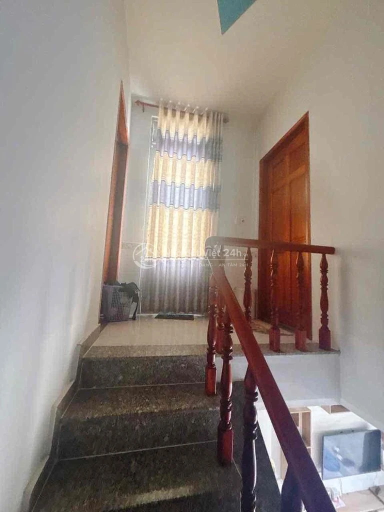 bán nhà 4 x9 nhà 1 lầu 2 pn 21 wc sổ chung vi bằng giá 1.550 ty