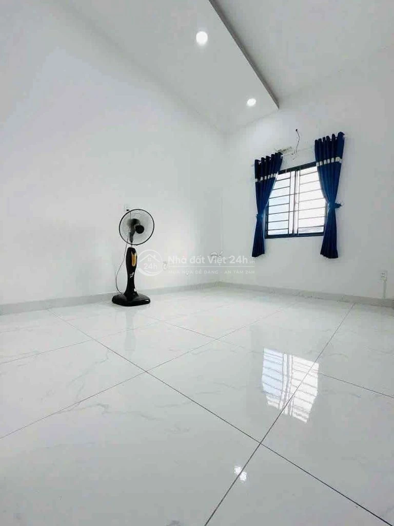 Bán nhà DT khủng hẻm 154/ âu dương lân p3 Q8