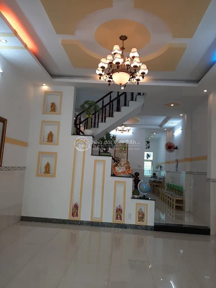 Nhà đẹp 1T1L cách Ngã tư An Sương 500m shr 1tỷ2 4x14.25=57m2 Song Hành