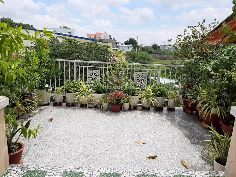 Nhà đẹp 1T1L cách Ngã tư An Sương 500m shr 1tỷ2 4x14.25=57m2 Song Hành