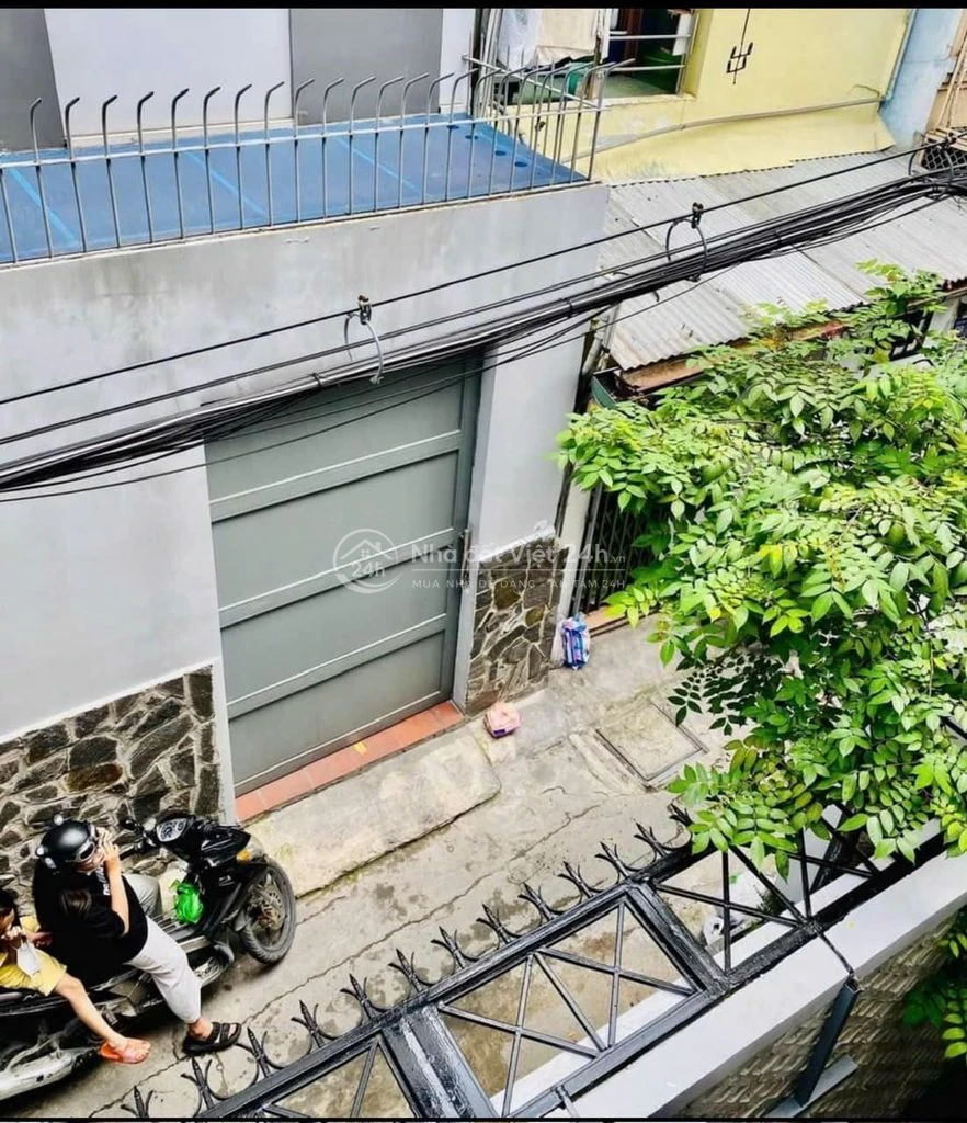 BIỆT THƯ MINI SÁT PHẠM VĂN ĐỒNG HIỆP BÌNH CHÁNH HẺM XE HƠI 76M SHR