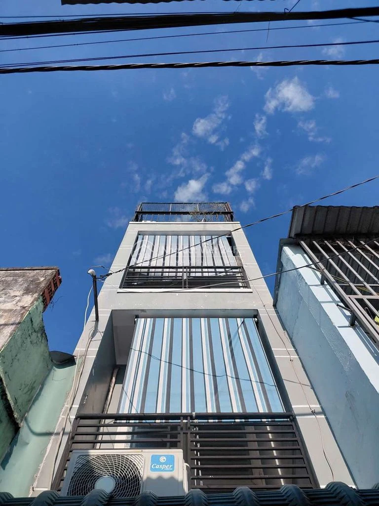 NHÀ CHÍNH CHỦ CẦN BÁN GẤP GIÁ RẺ TÂN PHÚ