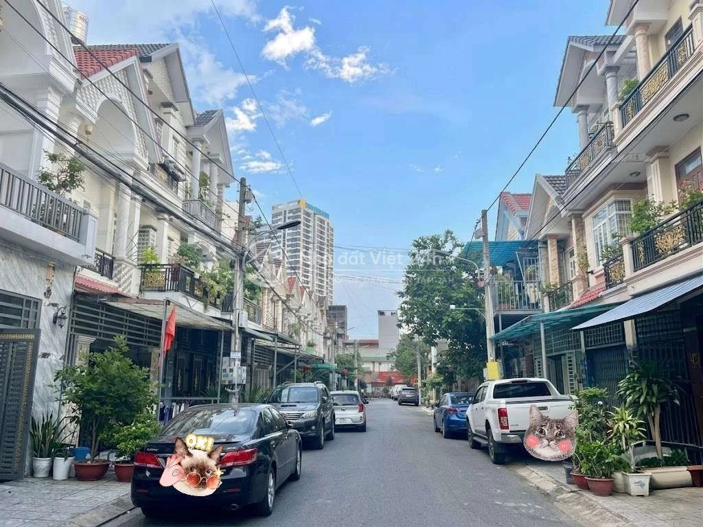 HƠN 3 TỶ – NHÀ 4 PHÒNG NGỦ, ĐƯỜNG 10M NGAY TRUNG TÂM DĨ AN!