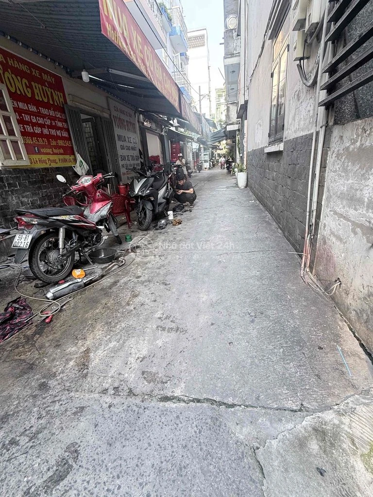 nhà căn góc 2 mặt hẻm xe hơi trung tâm ,f vườn lài