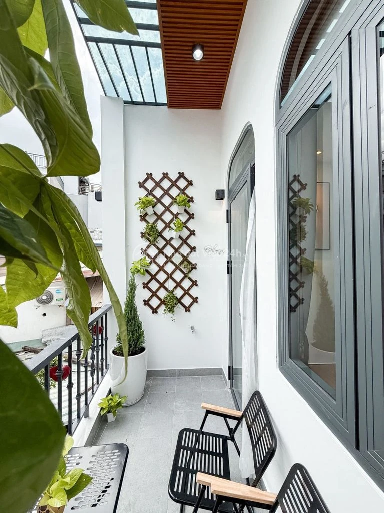 NHÀ ĐẸP BÌNH THẠNH 50M² • 2 TẦNG + SÂN THƯỢNG • 3PN 3WC • 5.xx TỶ