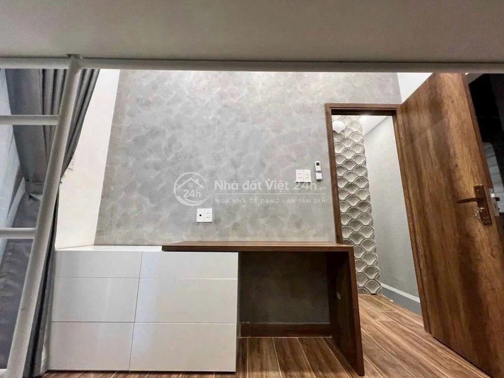 M 342 / NHÀ NẰM KHU VIP CITYLAND / 30 M2 / Ô TÔ ĐỔ CỬA / P. GÒ VẤP
