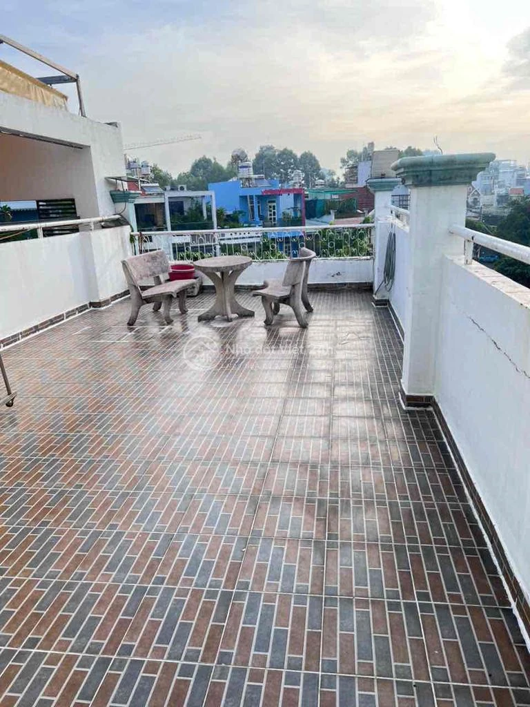MẶT TIỀN ĐƯỜNG LÊ VĂN HUÂN - TÂN BÌNH - ĐỐI DIỆN CÔNG VIÊN