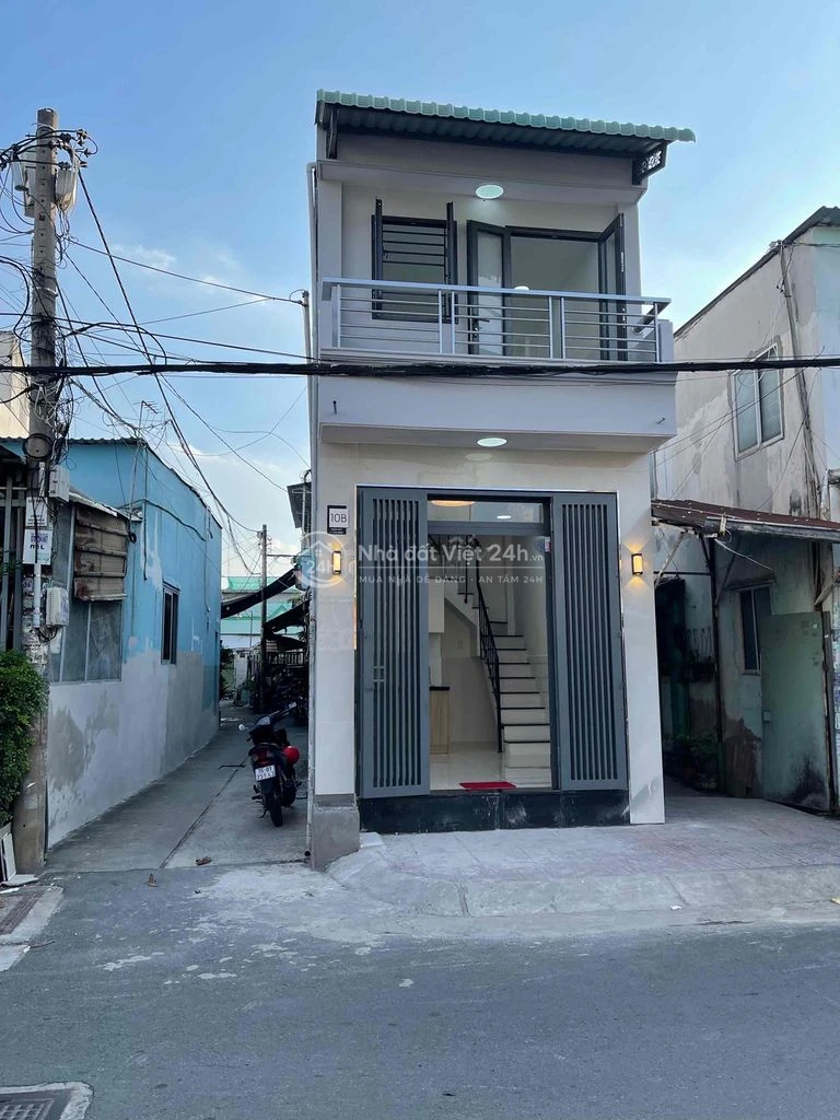 Nhà Mặt Tiền gần chợ trường học thích hợp kinh doanh mua bán