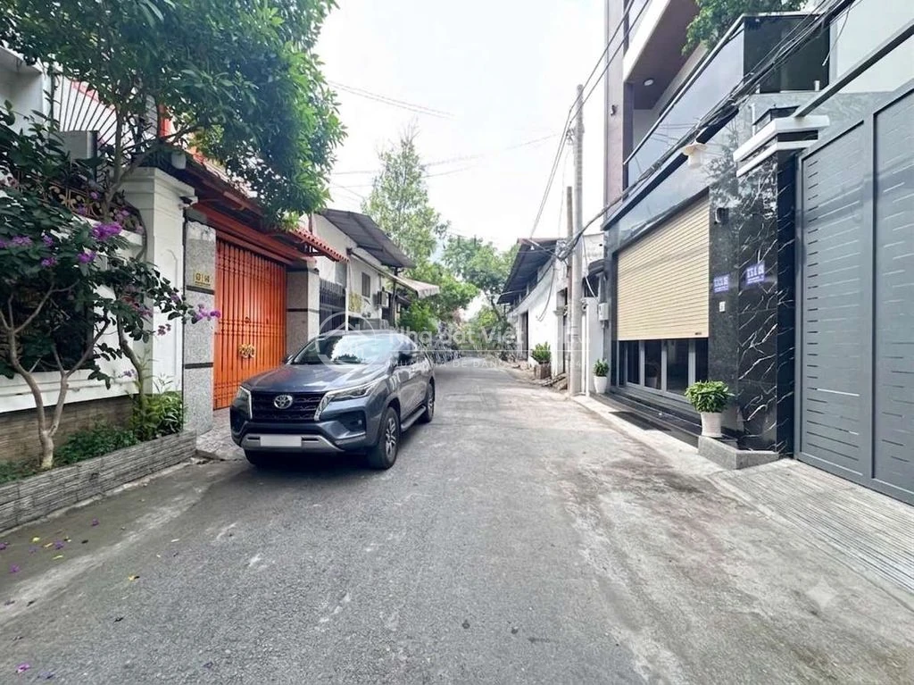 SIÊU PHẨM 4 TẦNG ST-  80M²  ,XE TẢI ĐẬU CỬA - 5PN - CHỈ NHÍC 5TỶ CTL