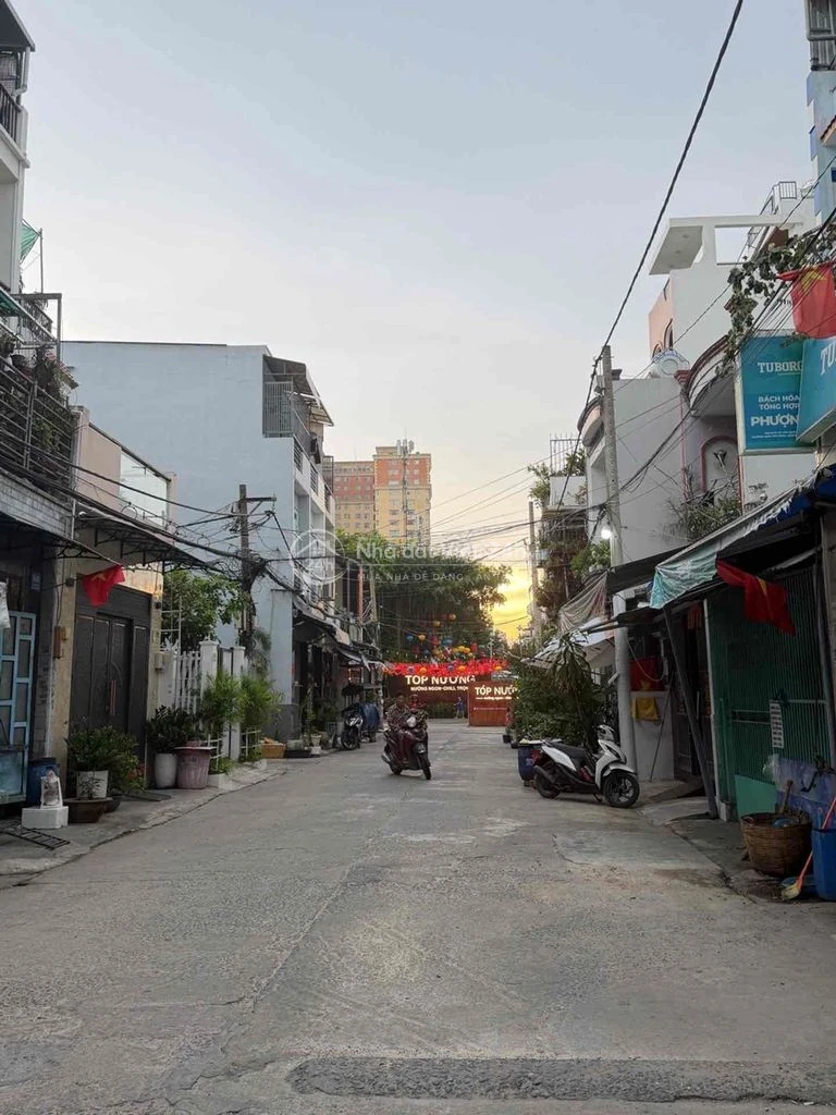 GẦN ĐẦM SEN 4 TẦNG NHÀ MỚI DIỆN TÍCH 90M2 NHỈNH 7 TỶ