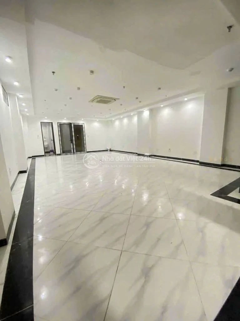 Sàn Văn Phòng . 75m2, Giá 10tr. Pccc đầy đủ . Lê Văn Lương