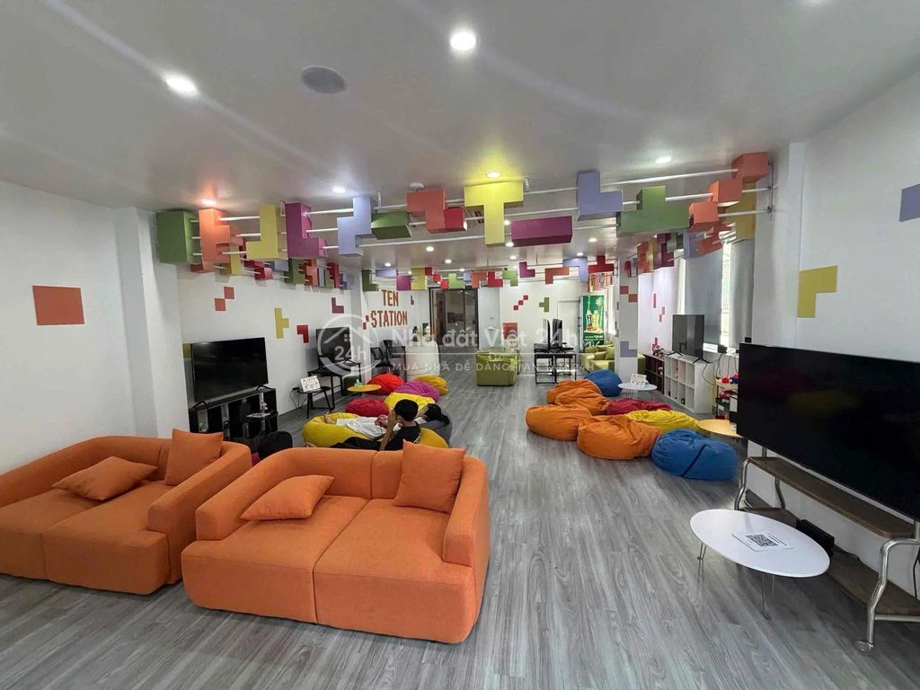 Sàn văn phòng Yên Lãng 110m2 giá 22tr/th hầm xe, thang máy, ô tô đỗ,