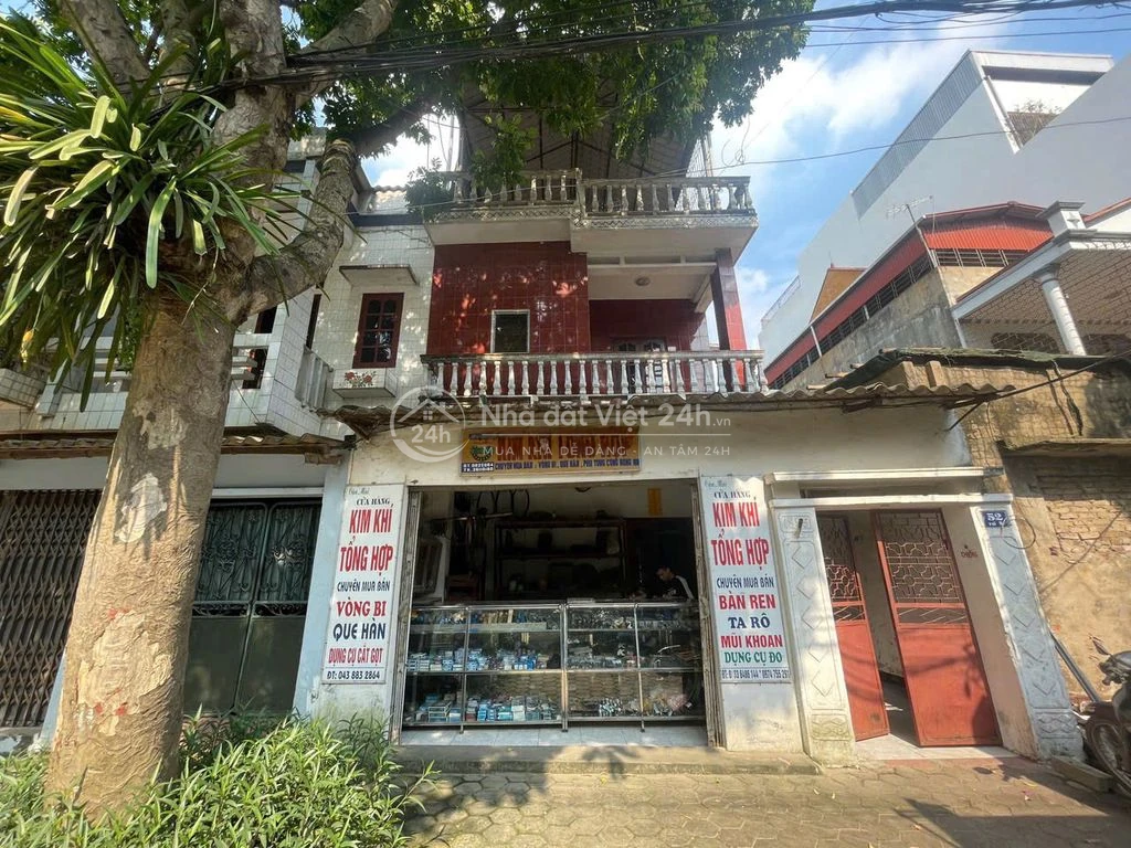 CHO THUÊ NHÀ 3 TẦNG MẶT ĐƯỜNG - NGAY CỔNG TRƯỜNG THPT ĐÔNG ANH
