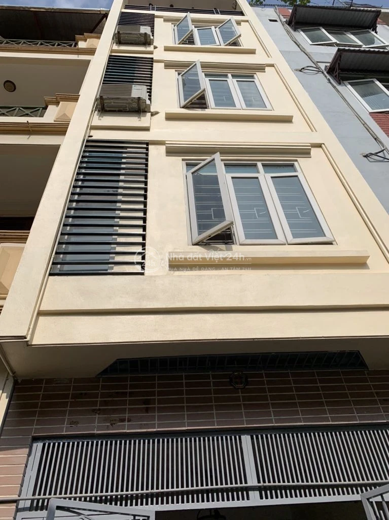Cho thuê liền kề 55mx4t 4pn ĐH NL đủ tại Nguyễn Xiển 16 triệu