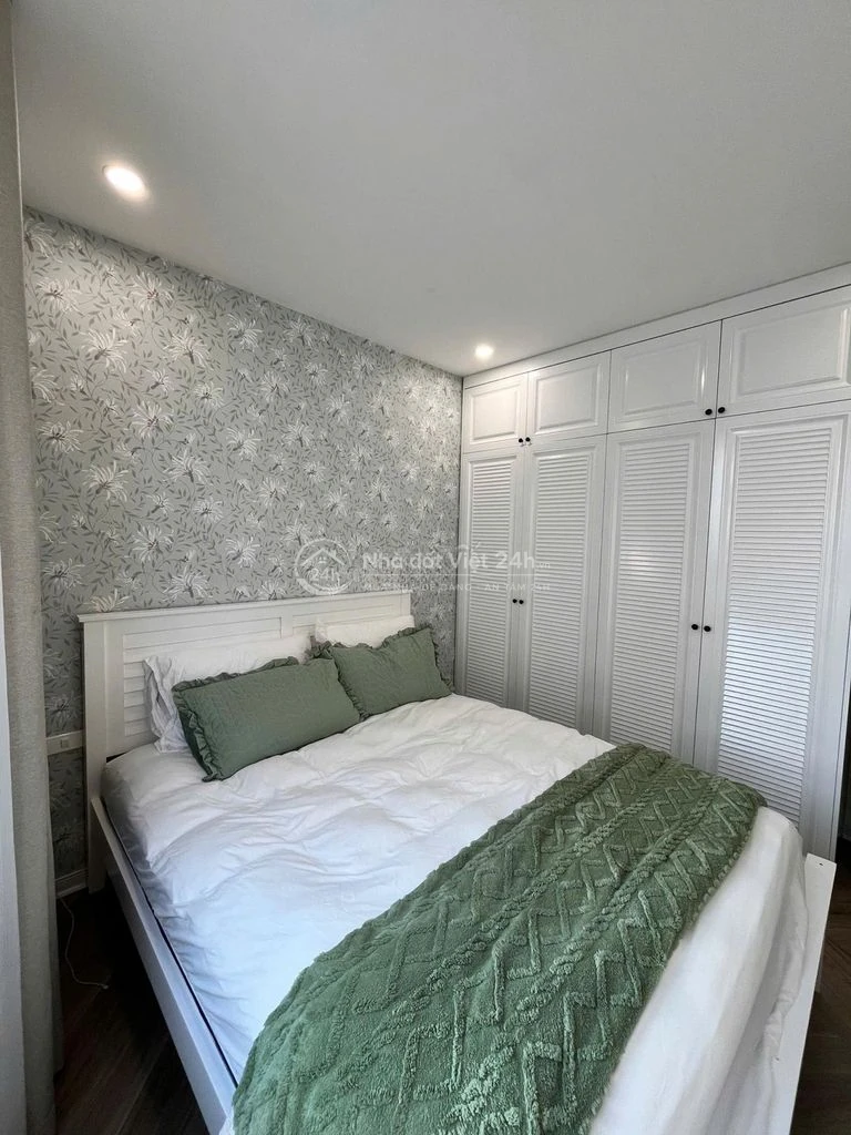 Bán căn hộ chung cư Nhà ở cho cán bộ chiến sỹ Bộ Công an, 70m2, 4.8 tỷ