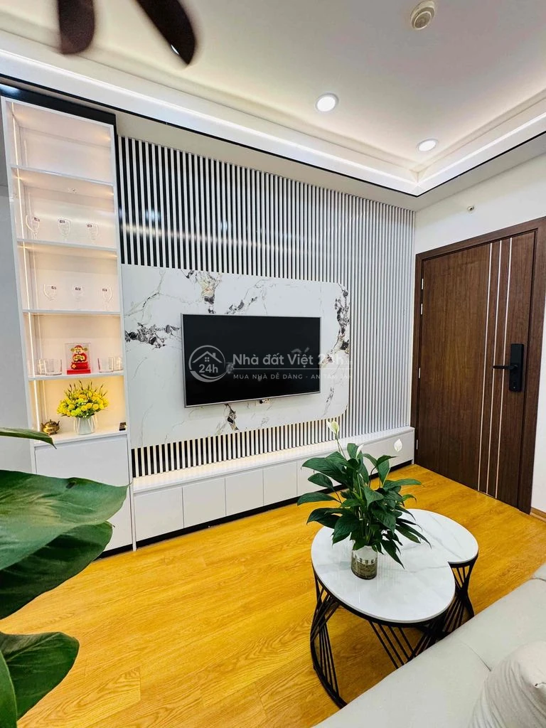 chính chủ cần bán căn 2 ngủ 65m chung cư kim văn kim lũ