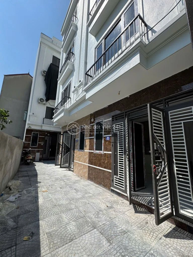 CHÍNH CHỦ CHO THUÊ NHÀ 35M2 LÔ GÓC OTO VÀO CỬA , CÁCH QUỐC GẦN QL6