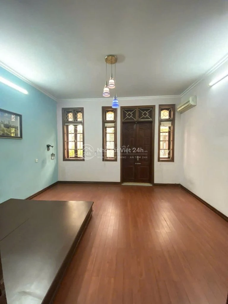 Cho thuê nhà riêng khu phân lô 61 Lạc Trung -65m2-4 tầng
