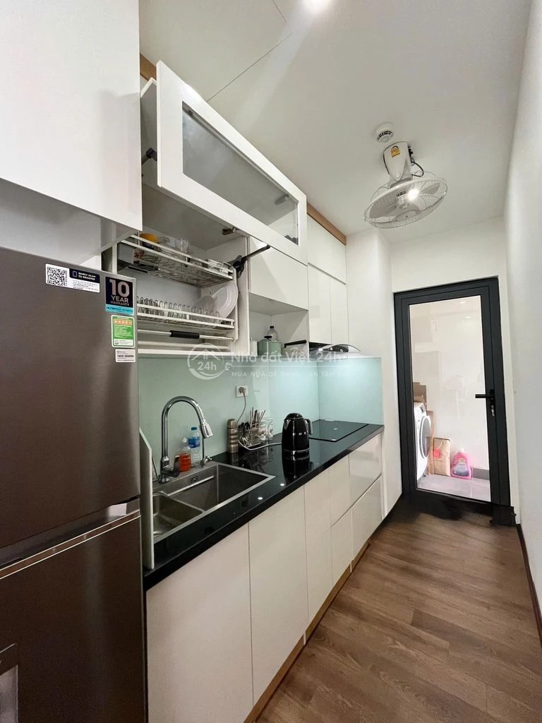 Cho thuê căn hộ Geleximco Southern Star, 62m2, 2PN