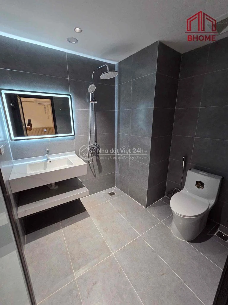 Cho thuê CH CCMN  cao cấp tại ngõ 58 Nguyễn Khánh Toàn Full đồ