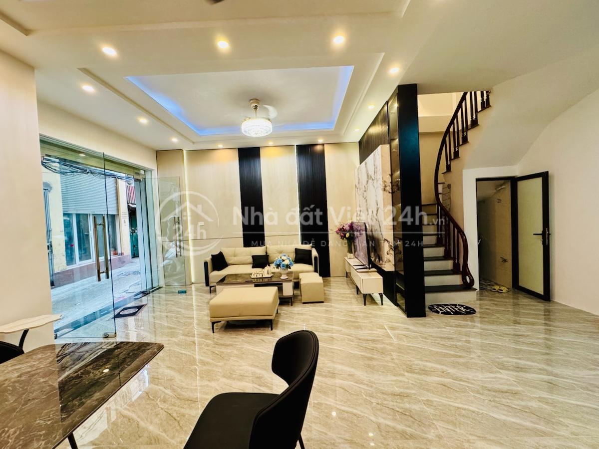 🌷 🏡💰NHỈNH 13 TỶ CÓ NHÀ KIM ĐỒNG - 45M - 5 TẦNG - MT:6,3M - LÔ GÓC - Ô TÔ - KINH DOANH - NGÕ THÔN