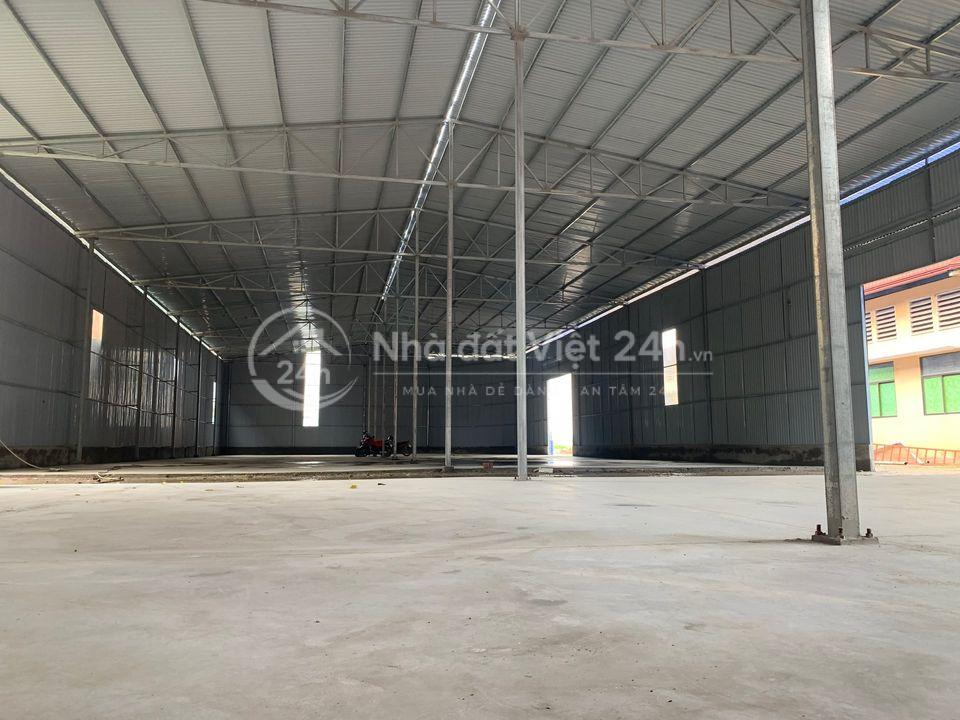 Cho thuê kho xưởng chính chủ Phú Diễn Từ Liêm DT 300m container vào tận nơi