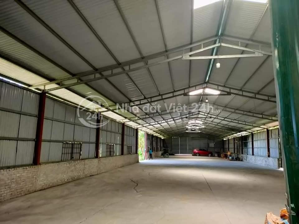 Cho thuê kho xưởng chính chủ Phú Diễn Từ Liêm DT 300m container vào tận nơi