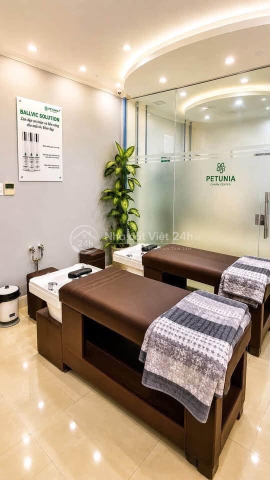 Bán nhà 7 tầng Thang máy mặt phố Vũ Trọng Phụng 47 tỷ