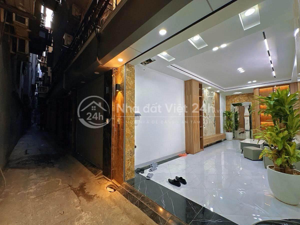 Nhà ngõ 133 Xuân Thủy, Cầu Giấy Dt. 33/35m x 6.5 tầng
