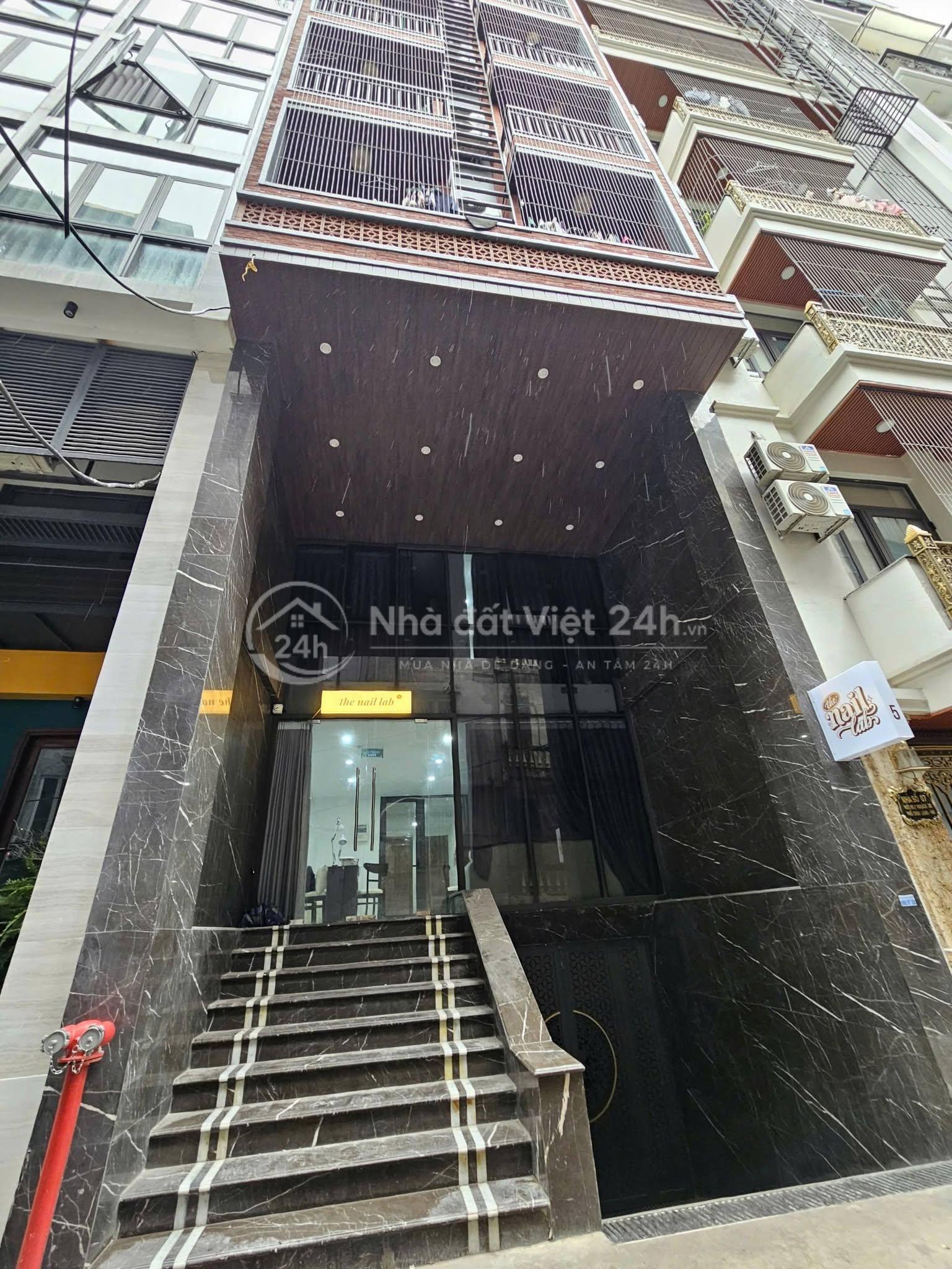 Bán nhà 10 Tầng ngõ 82 phố Chùa Láng diện tích 102 m giá 50 tỷ