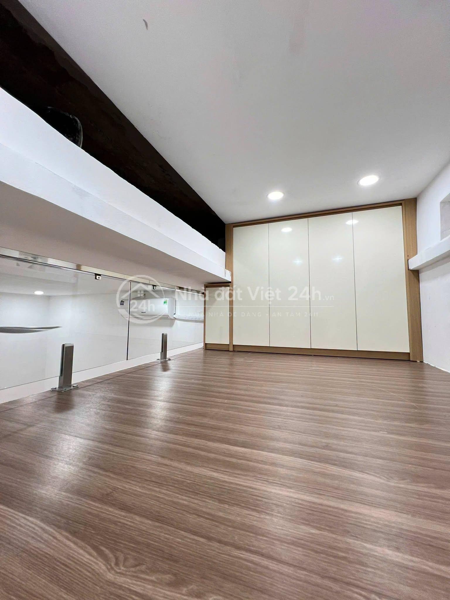 Bán căn nhà tập thể phố Thọ Lão, phường Đồng Nhân, quận Hai Bà Trưng 50m, 2 Ngủ riêng 2 Tỷ 500