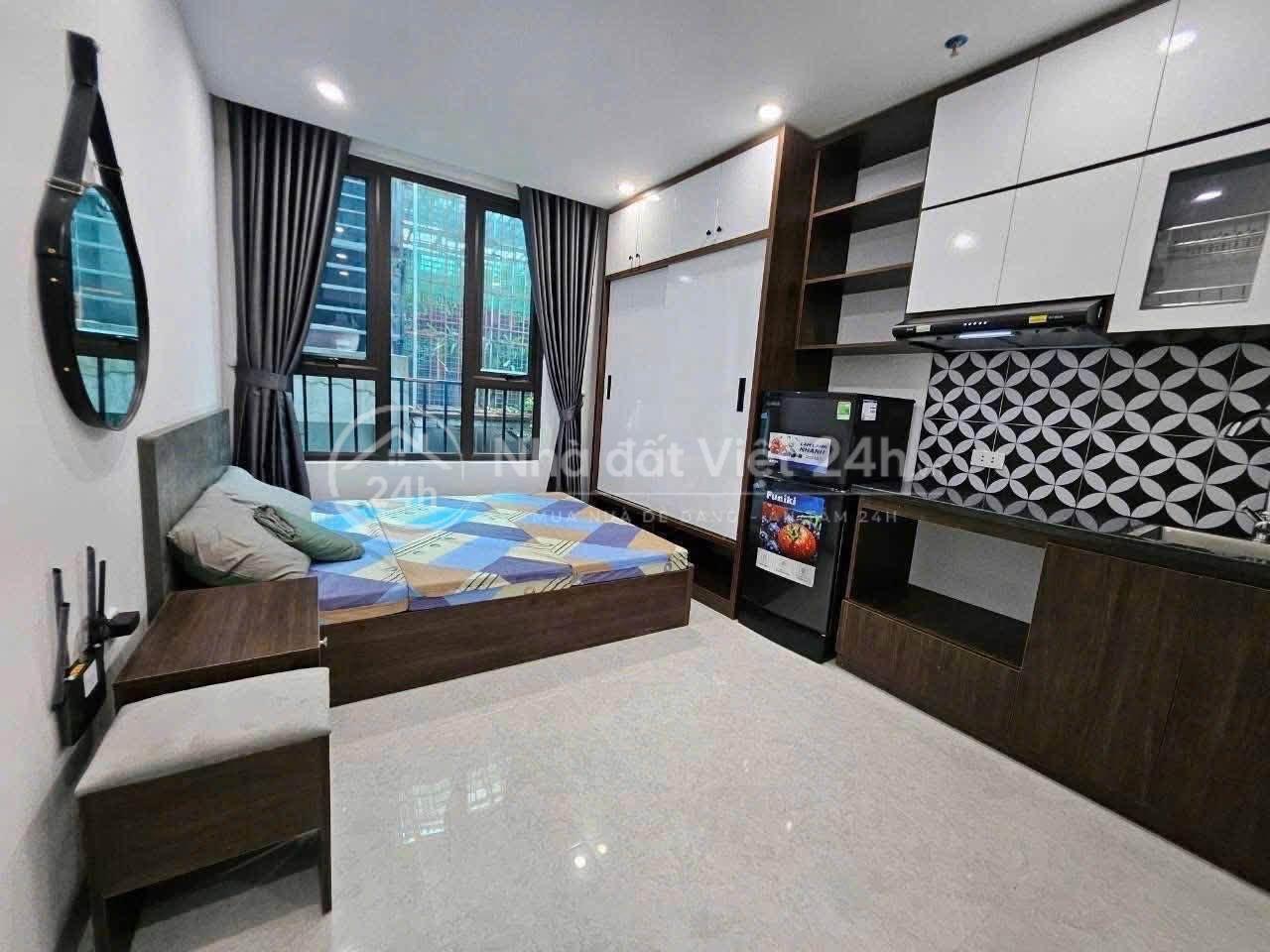 Bán nhà 6 tầng Tháng máy phố Trần Cung diện tích 74 m2, giá 25 tỷ