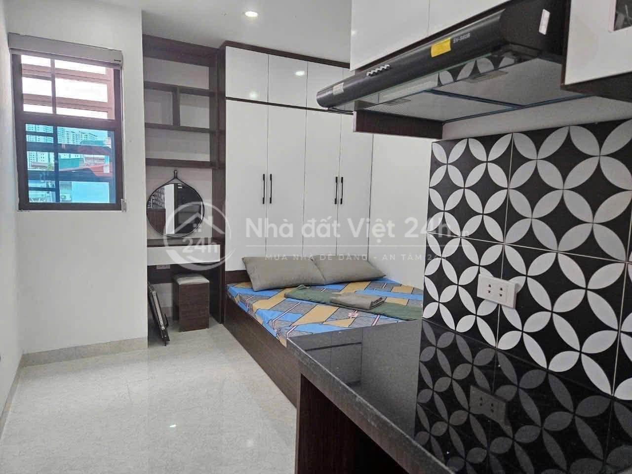 Bán nhà 6 tầng Tháng máy phố Trần Cung diện tích 74 m2, giá 25 tỷ