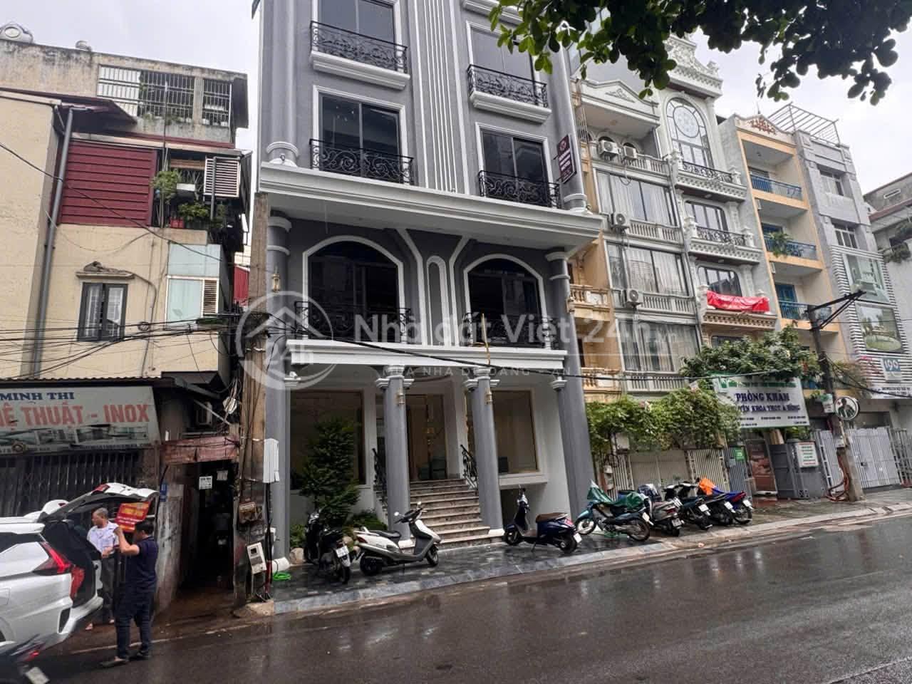 Bán nhà Mặt Phố Giảng võ 10 tầng thang máy giá 78 Tỷ