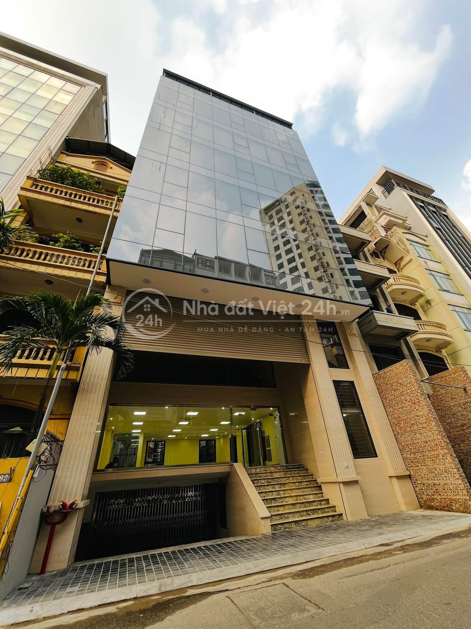 Bán nhà 9 Tầng Mặt phố Hoàng Ngân 211 m, giá 195 tỷ