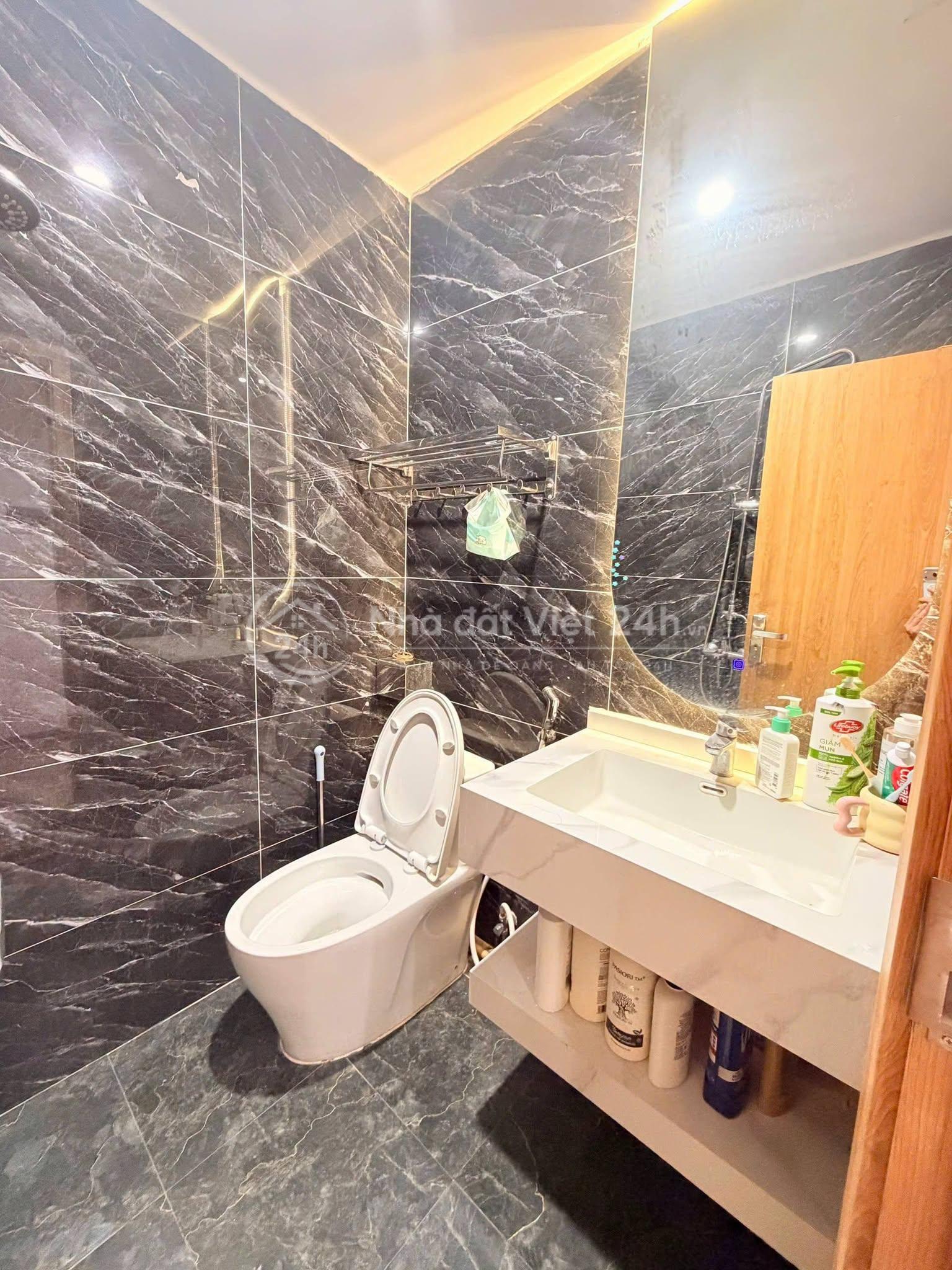 ở khu Tập thể 7.2ha - Vĩnh Phúc, Ba Đình Sổ đỏ 66m² – sử dụng thực tế ~120m².