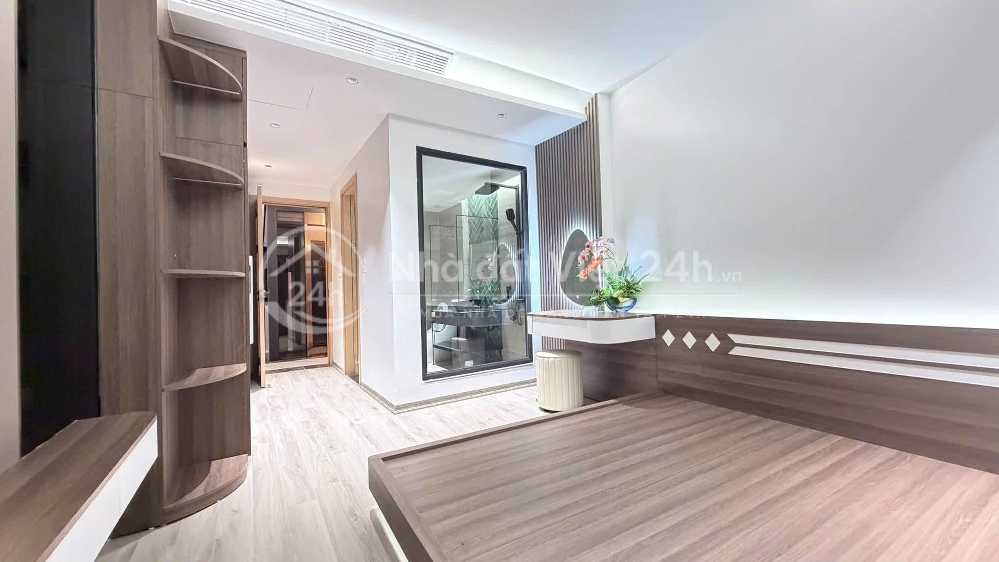 🏡💰12.x TỶ CÓ NHÀ BẠCH MAI – 45M  - 6 TẦNG THANG MÁY – FULL NỘI THẤT – CÁCH PHỐ CHỈ 20M - NGÕ BA G